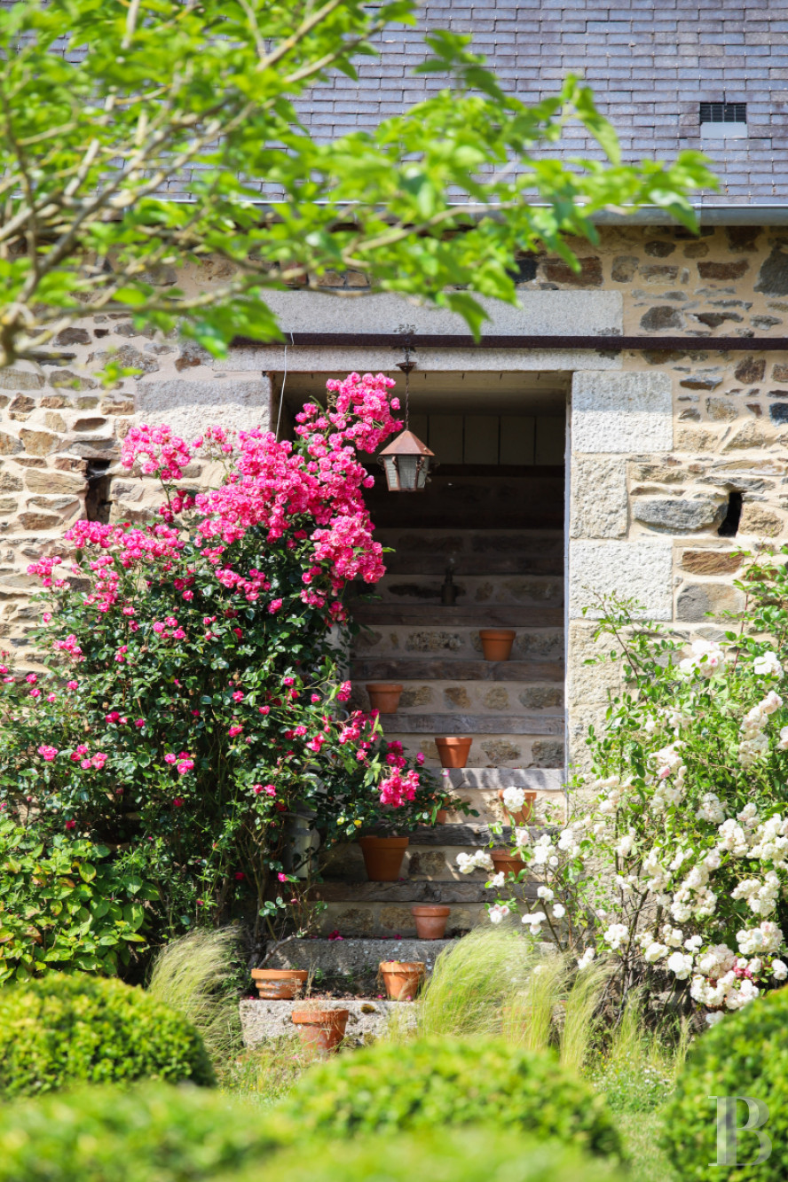 A renovated 18th-century farm with several gites between Paimpol and Saint-Brieuc, in the Côtes d'Armor department - photo  n°2
